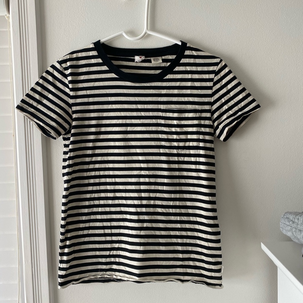 LEVIS TEE